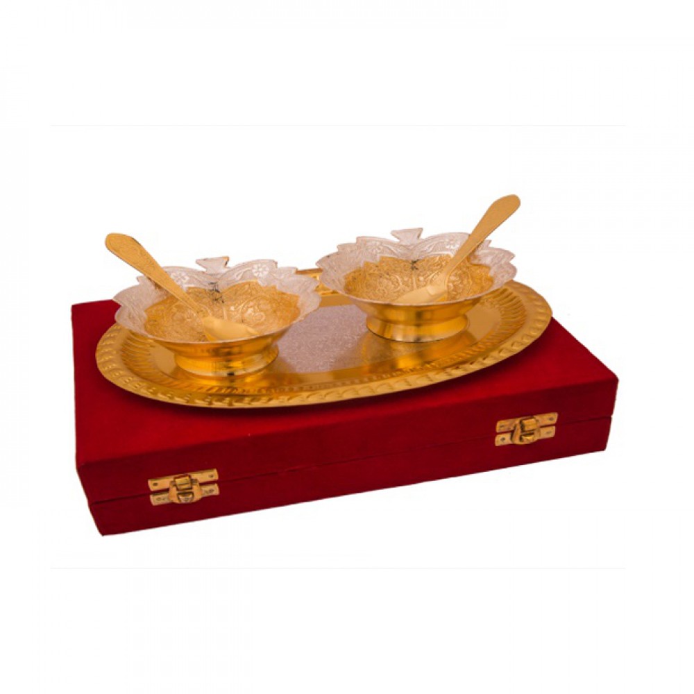 Silver & Gold Plated Brass Leave Bowl Set 5 Pcs. (Bowl 4" Diameter & Tray 9.25" x 6.25")
